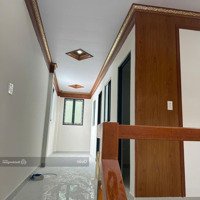 Bán Gấp Nhà Mới Tinh 1 Trệt 1 Lửng Đúc Sân Xe Ôtô Sổ Riêng Thổ Cư 100%, Sau Chợ Sông Mây