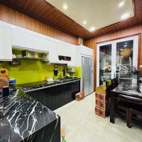 Bán Nhà Phố Xã Đàn 70M2 - View Hồ - Nhà Đẹp Dân Xây - Ngõ Thông - Gần Phố
