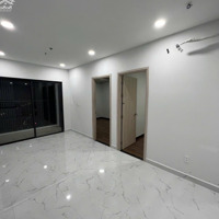 Hot Deal 2 Phòng Ngủ Có Rèm Và 2 Máy Lạnh View Đẹp Thoáng Mát, Giá Bán 5 Triệu/Tháng