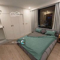Cần Bán Căn Hộ Khánh Hội, Quận 4, 76M2, 2 Phòng Ngủ 2 Vệ Sinh Có Sổ, Giá Bán 3.7 Tỷ. Liên Hệ: 0903309428 Vân