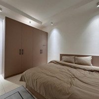 Căn Hộ Dịch Vụ 1 Phòng Ngủthoáng Quận 7 Gần Cressent Mall, Khu Chế Xuất, Lotte, Rmit