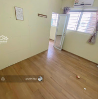 Chính Chủ Cho Thuê Căn Hộ Tầng 1, Có Nội Thất-Giá Chỉ 3 Triệu8/1 Tháng. Lh Ngay : 090.800.2810