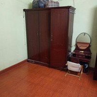 Cho Thuê Chung Cư Tầng 5 Khu 212 Học Viện Kỹ Thuật Quân Sự Gần Cổng Ciputra 70M2, 2 Phòng Ngủ Giá 6, 5 Triệu