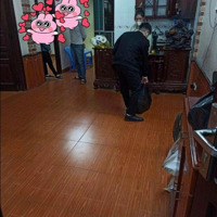 Cho Thuê Chung Cư Tầng 5 Khu 212 Học Viện Kỹ Thuật Quân Sự Gần Cổng Ciputra 70M2, 2 Phòng Ngủ Giá 6, 5 Triệu