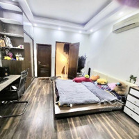 Bán Nhà Phố Trạm Hơn 5 Tỷ-38M2-5 Tầng-Full Nội Thất-Gần Phố-100M Ra Aeon Mall-Pháp Lý Chuẩn