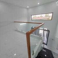 NHÀ ĐẸP HẺM XE HƠI 5m - 51.2m2, 2 TẦNG, SÁT MẶT TIỀN NGUYỄN XIỂN, KẾ BÊN VINHOMES QUẬN 9