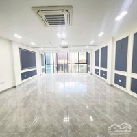 Cho Thuê Nhà Mặt Tiền Đường Nguyễn Hoàng, Q2.Diện Tích7X21M, 1 Hầm 1 Trệt 2 Lầu, Giá Tốt Phù Hợp Làm Vp