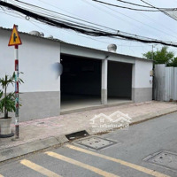 Kho Xưởng 300M2 Quốc Lộ 13, P Hiệp Bình Phước Mới Dựng Tường Gạch Kiên Cố, Tải 15 Tấn