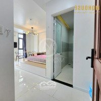 Khai Trương Phòng Đầy Đủ Nội Thất Hiện Đại Ban Công Cao Thắng Quận 3 Gần Vòng Xoay Ngã Sáu Cộng Hoà