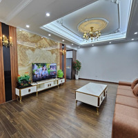 Bán Căn Hộ Tòa Trung Yên 1, Phố Trung Kính, 131M2, 7.5 Tỷ, Nhà Đẹp Ở Ngay!