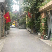 Bán Đất Hà Huy Tập Yên Viêndiện Tích53M2 2Tỷ65 Ngay Trung Tâm Phố. Sầm Uất Ngày Đêm. Ngõ Thông Ôtô Hiếm
