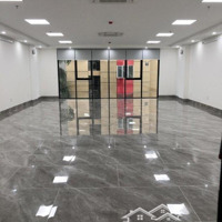 Cho Thuê Nhà Mặt Phố Ô Chợ Dừa,Diện Tích70M2 X 2T,Mặt Tiền5M Vị Trí Cực Đẹp, Nhà Mới Thông Sàn, Vỉa Hè Rộng