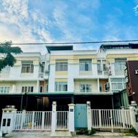 Chính Chủ Cho Thuê Nhanh Nhà Phố Nguyên Căn đẹp, Vừa ở Vừa Kinh Doanh Tại Vsip 1, Bình Dương