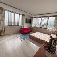 Cho Thuê Căn Hộ Penthouse 1 Phòng Ngủ Tại Trung Tâm Quận 2!