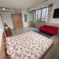 Cho Thuê Căn Hộ Penthouse 1 Phòng Ngủ Tại Trung Tâm Quận 2!
