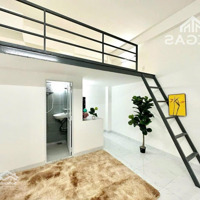 Duplex Có Cửa Sổ Trời Gần Đại Học Văn Hiến