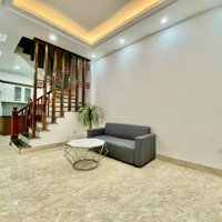 Cho Thuê Nhà 5 Tầng Tư Đình Long Biên - Cạnh Công Viên - Trường Học - Ô Tô Cạnh Nhà