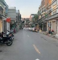 Chủ Nhà Cần Tiền Để Ra Nước Ngoài Xử Lý Việc Gia Đình , Cần Bán Gấp. 80M/ 4,5M Mt- 22Tỷ