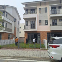 Bán Nhà Ở Đô Thịdiện Tích160M2 Dự Án Centa Rivverside Vsip Bắc Ninh Cách Cầu Vĩnh Tuy 15Km