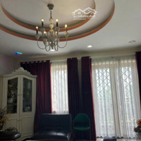 Bán Căn Nhà Phố Kdc 13E Intresco.dt 5X20 . 1 Trệt 3 Lầu. Liên Hệ: 0938573169. Em Cảm Ơn!