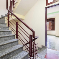 Cho Thuê Phòng Giá Rẻ - Mới Xây Ngay Tô Ký - Cvpm - Chợ Chó Liên Hệ: 0931196468 Thành