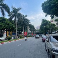 Bán Nhà Mặt Phố Vip Nguyễn Khuyến Hà Đông - 1 Mặt Phố - 1 Mặt Ngõ Ô Tô- Vỉa Hè Đá Bóng Vớidiện Tích71M2