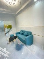 Nhà Cmt8, Phường 13, Quận 10. Diện Tích 4M X 10M. Kết Cấu 5 Tầng, Giá Bán 6 Tỷ 250