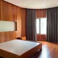 Biệt Thự Siêu Xịn Full Nội Thất Gỗ Đỏ - Đường Hoa Phú Nhuận - Nhà Mới 99% - Giá Chỉ Còn 60 Tỷ Tl