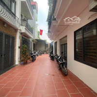 Bán Nhà Riêng Phố Cổ Linh, Long Biên Ôtô Đỗ Cửa, 7 Tầng Thang Máy, Nhà Mớidiện Tích45M Giá Bán 7.9 Tỷ