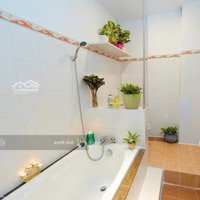 Xe Hợi Đậu Cửa Nhà Hai Bà Trưng, Quận 1 (4X20M~80M2) Sẵn 5 Tầng. 2 Mặt Thoáng Vuông Vức. 20,5 Tỷ Tl