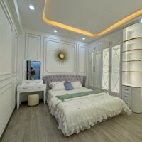 Nhà mới, đẹp lung linh gần Huỳnh Tấn Phát, Q7, 110.2m2, 3 tầng, nhỉnh 8 tỷ