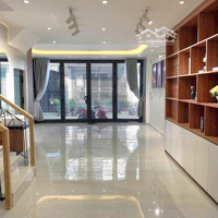 Ngay Siêu Thị Emart Phan Huy Ích- Gò Vấp-Hẻm Xe Hơi- Diện Tích: 50M2-Ngang Đẹp 5M-Xây 5 Tầng Btct-7 Tỷ Nhỉnh