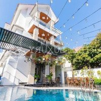 Bán Biệt Thự Sát Biển Bãi Sau Tp. Vt 1 Trệt 2 Lầu Hồ Bơi Sân Vườn Rộng. Cách Biển Đúng 100M Giá Tốt