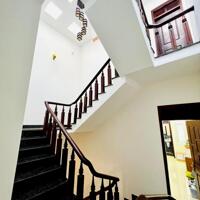 NHÀ MẶT TIỀN KINH DOANH PHẠM VĂN ĐỒNG: GIÁ 4.58 tỷ