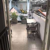Phòng Quận 4 Gần Khu Ẩm Thực 200, Cách Quận 1 5P
