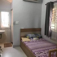 Phòng Quận 4 Gần Khu Ẩm Thực 200, Cách Quận 1 5P