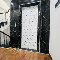 Gần 10Tỷ Có Ngay Nhà Đẹp Cầu Diễn- Vỉa Hè, Đường Ôtô Tránh -Thang Máy - Kinh Doanh.