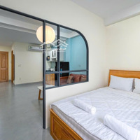 Cho Thuê Căn Hộ 1 Phòng Ngủ Đầy Đủ Nội Thất, Thang Máy Ngay Trung Tâm Quận 1, Gần Công Viên Tào Đàn