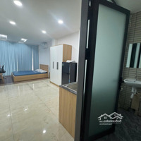 Cho Thuê Căn Hộ Dịch Vụ Diện Nghi, Diện Tích 35M2, Đường Hát Giang, P2, Tân Bình
