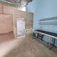 Cho Thuê Kho 200M2 Gần Vòng Xoay Hiệp Thành 3 Thủ Dầu Một Bình Dương