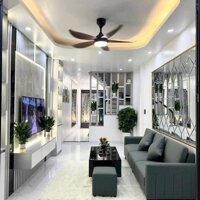 Nhà Đẹp Khâm Thiên, Đống Đa 33/40m, 4 tầng, mt 3.3m, giá 6.6 tỷ.