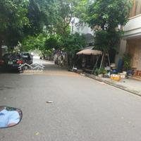 Khu 918 Phúc Đồng, Phân Lô, Vỉa Hè 2 Ô Tô Tránh.khu Vực Yên Tĩnh, Dân Trí Cao, Ở Sướng!