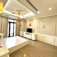 Bán Chung Cư Đường Nguyễn Trãi Diện Tích Rộng , Giá Rẻ , Tiện Ích Bạt Ngàn - 97M2X5.5 Tỷ