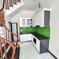 Bán Nhà 5 Tầng Cạnh Ubnd Huyện Hoài Đức. Căn Góc, Ngõ Thoáng, Ôtô Qua Nhà. Liên Hệ: 0986732688