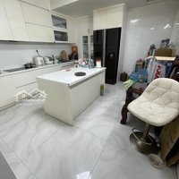 Nhà 5 Tầng Có Thang Máy ,4 X15 Hậu Giang Quận 6 ,Hẻm 5 M __Chỉ 8,988 Tỷ