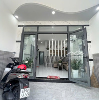 Nhà Lầu Đẹp Ngay Chợ 57 -Thống Nhất -Biên Hoà. Sổ Riêng Thổ Cư . Nhà Mới Vô Ở Ngay. Tiện Ích Đầy Đủ