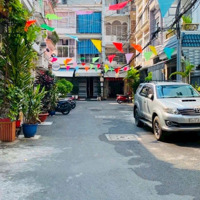 Giảm 1 Tỷ Huỳnh Văn Bánh Phú Nhuẫn Hxt Né. Sát Mặt Tiền 44M 4Tâng 5 Phòng Ngủcòn 10 Tỷ.