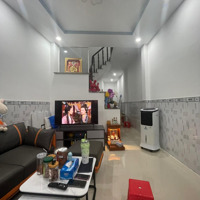 Bán Nhà Giá Tốt Giá Chỉ 3 Tỷdiện Tích34M2,Trệt Lầu Chắc Chắn,Dọc Trục Phạm Văn Đồng,Vị Trí Trung Tâm