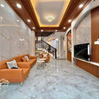 Phố Víp Thái Thịnh, Lô Góc 2 Thoáng, Nhà Mới Full Nội Thất, Cách Ô Tô 50M,Diện Tích37M2 * 5 Tầng