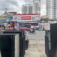 Cần Chuyển Nhượng Thương Hiệu Hoàng Kim Tiles Chi Nhánh 1!